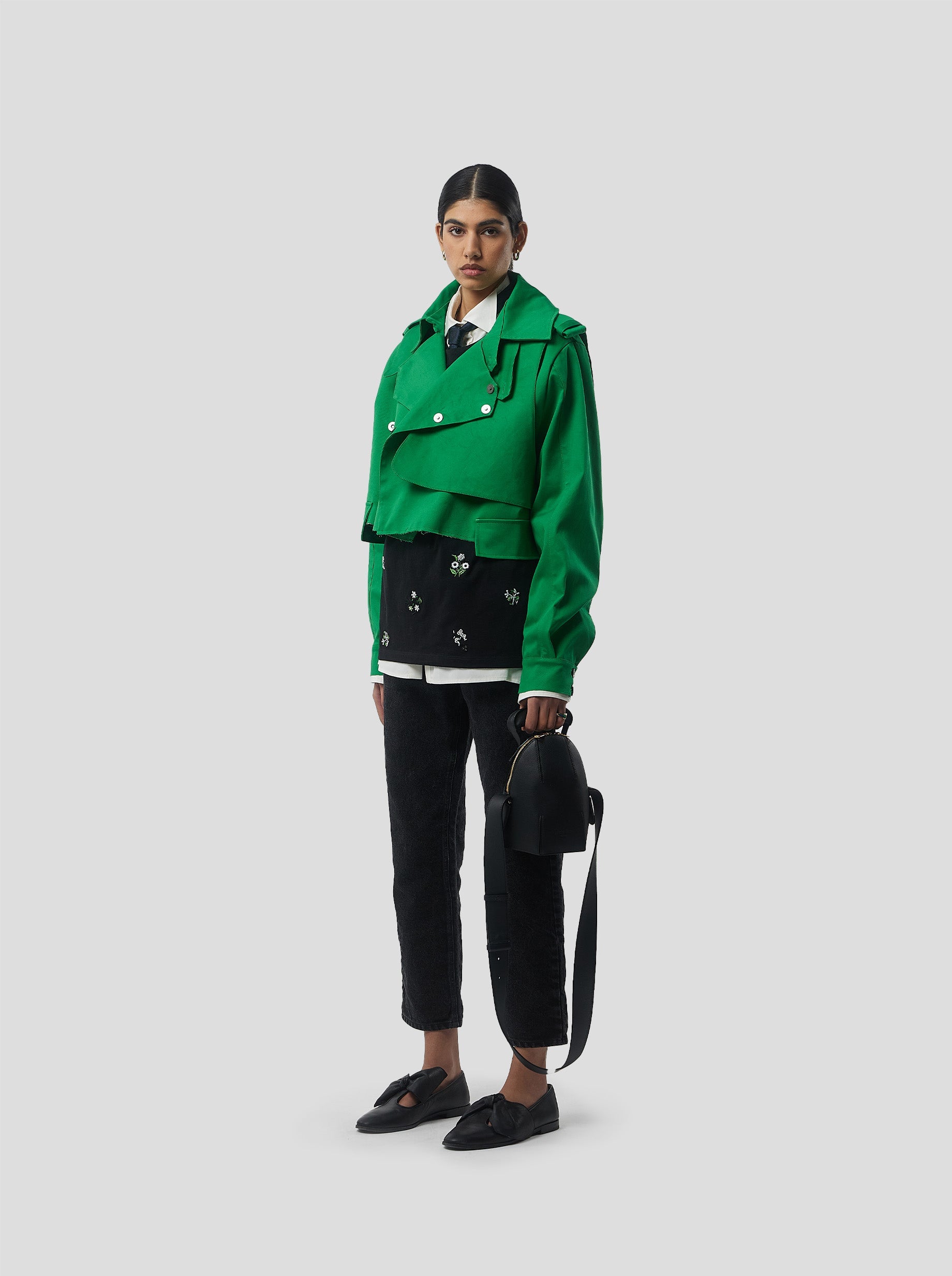 Trevor Cropped Trench Coat in Technical Kelly Green Fabric