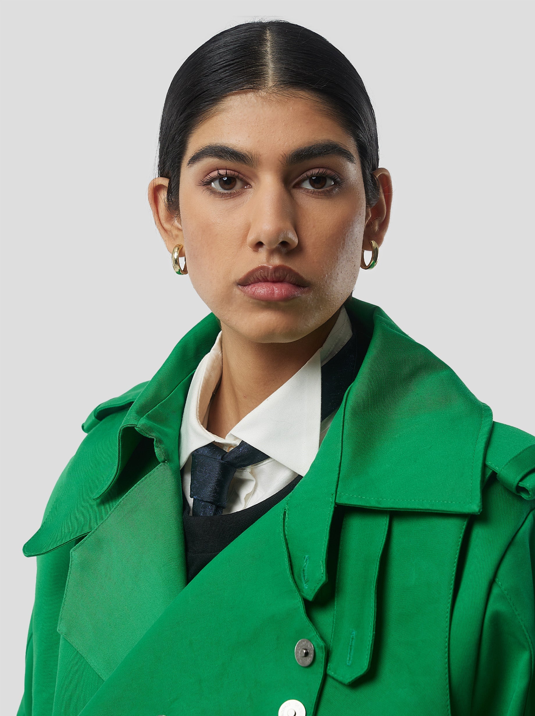 Trevor Cropped Trench Coat in Technical Kelly Green Fabric
