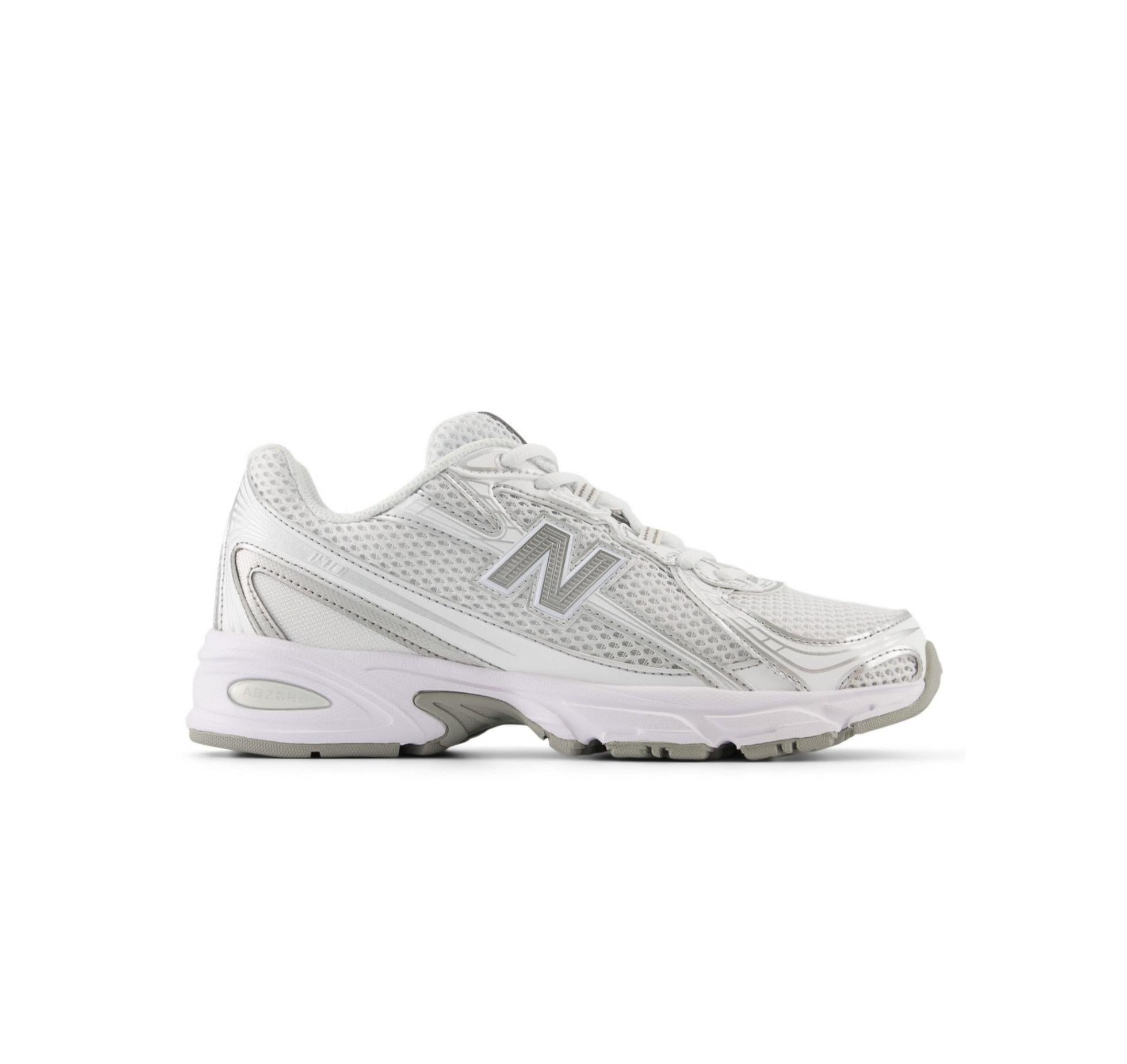 New Balance - 740 White