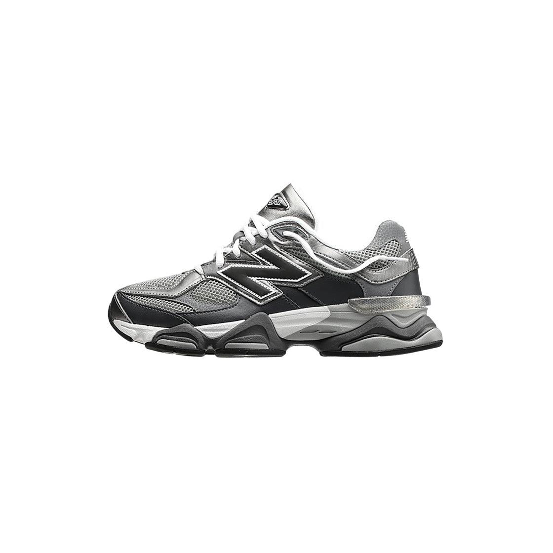 Men's New Balance U9060 Trainers
