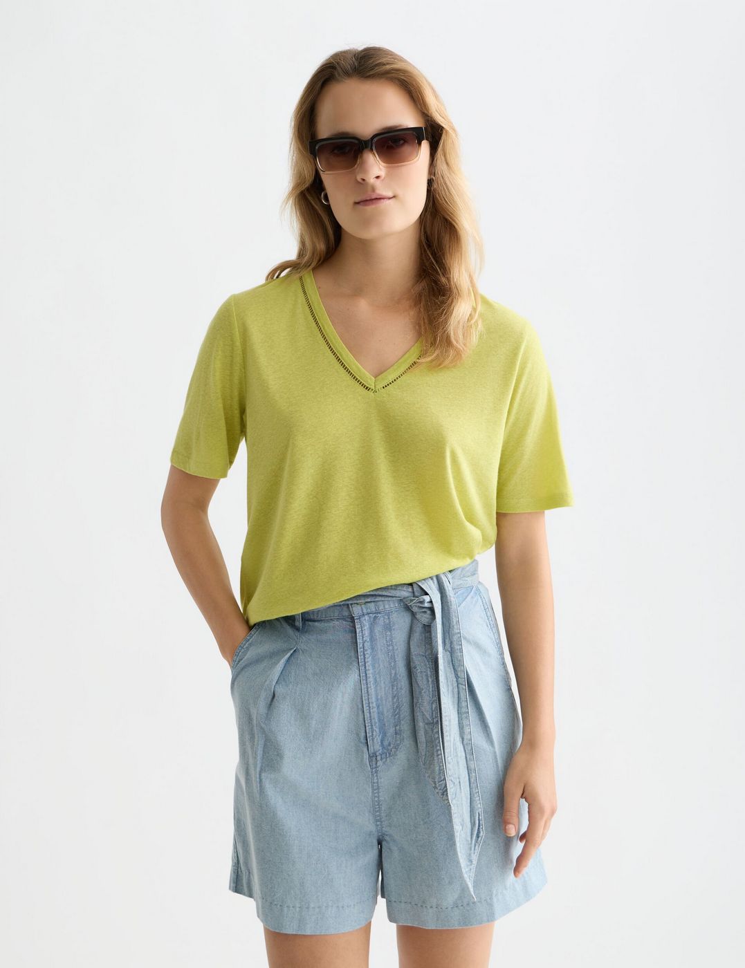 T-shirt Linen V-Neck - Green Oasis
