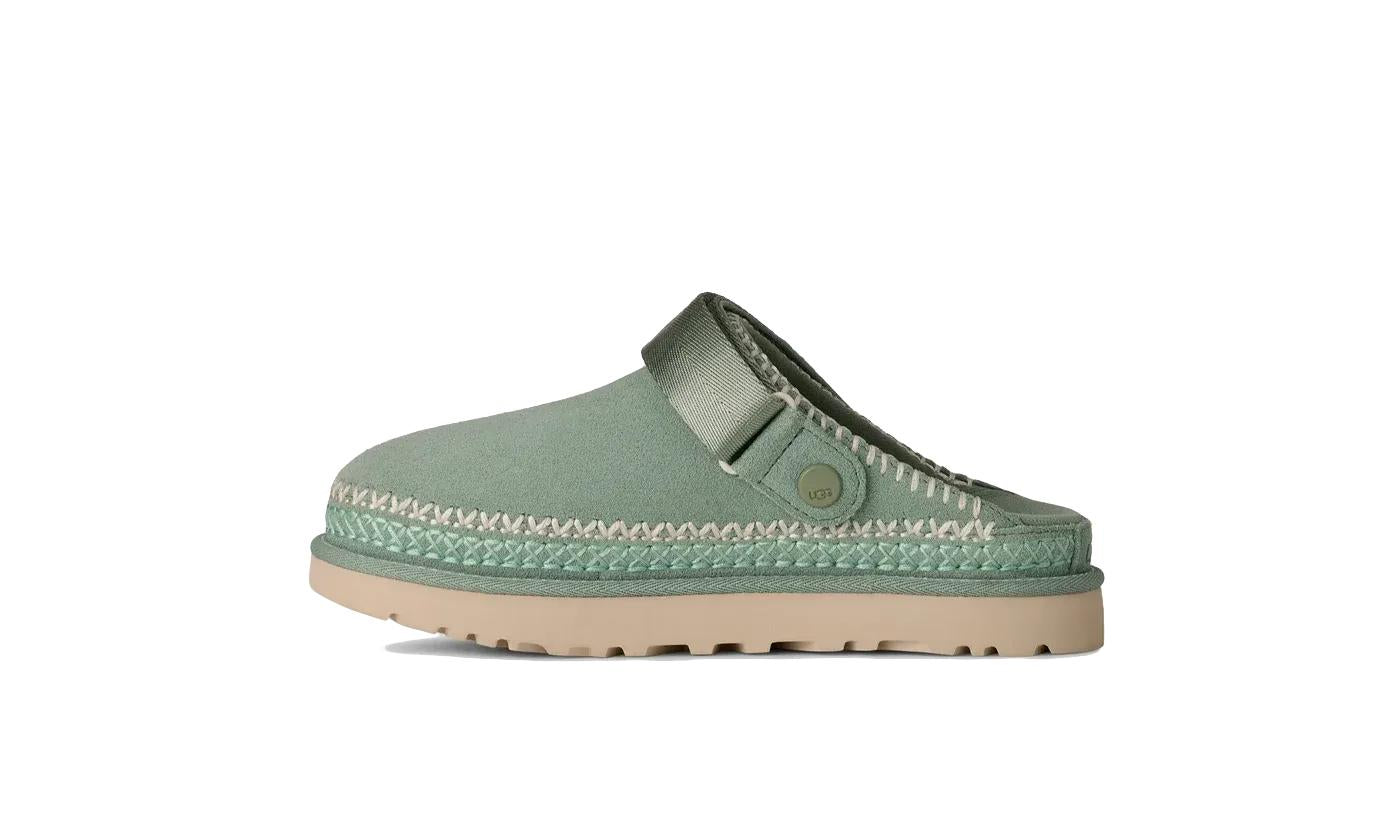 UGG - Goldenstar Meadow Accent Clog Artichoke - Bleu