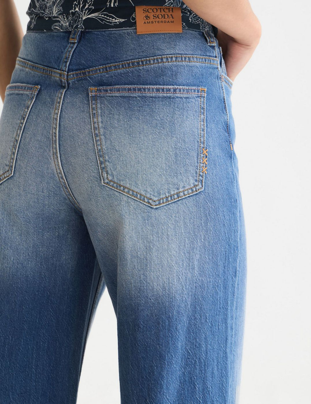 Jean The Wave Wide Leg With Tie Detail - Rodeo Mid Stripe