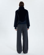 Veste courte en fausse fourrure marine_3