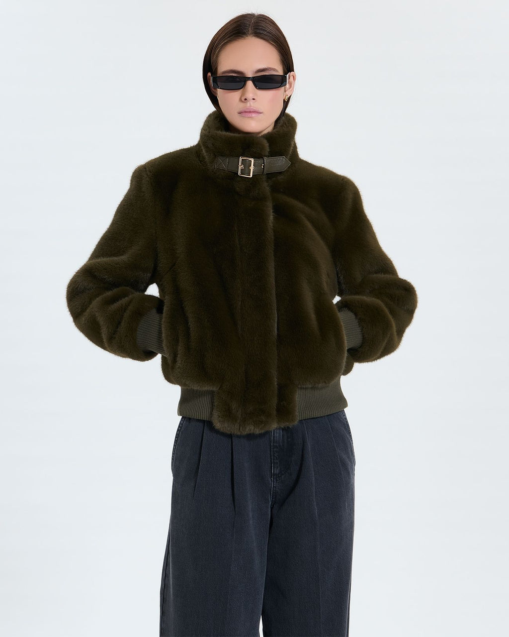 Short khaki faux fur jacket_1