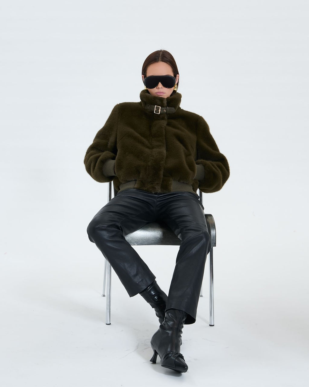 Short khaki faux fur jacket_2