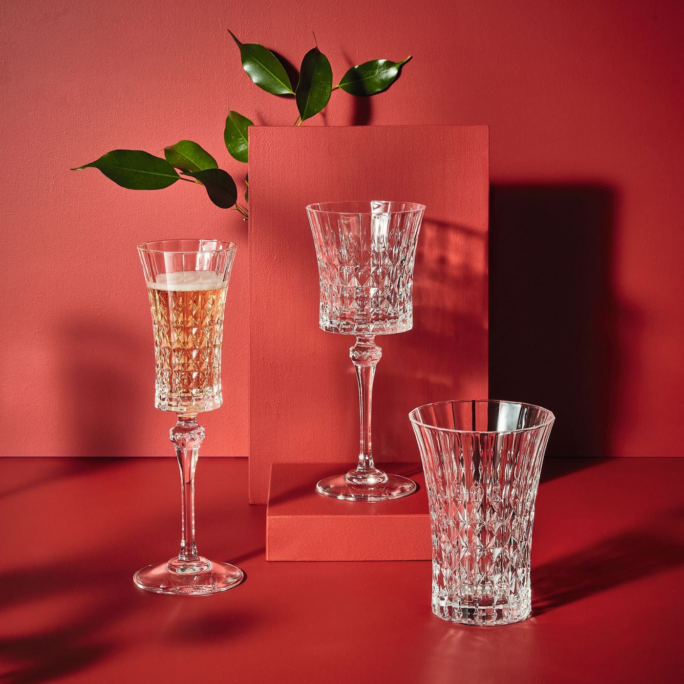 Lady Diamond - 4 Stemmed Glasses - 27cl - Cristal d'Arques