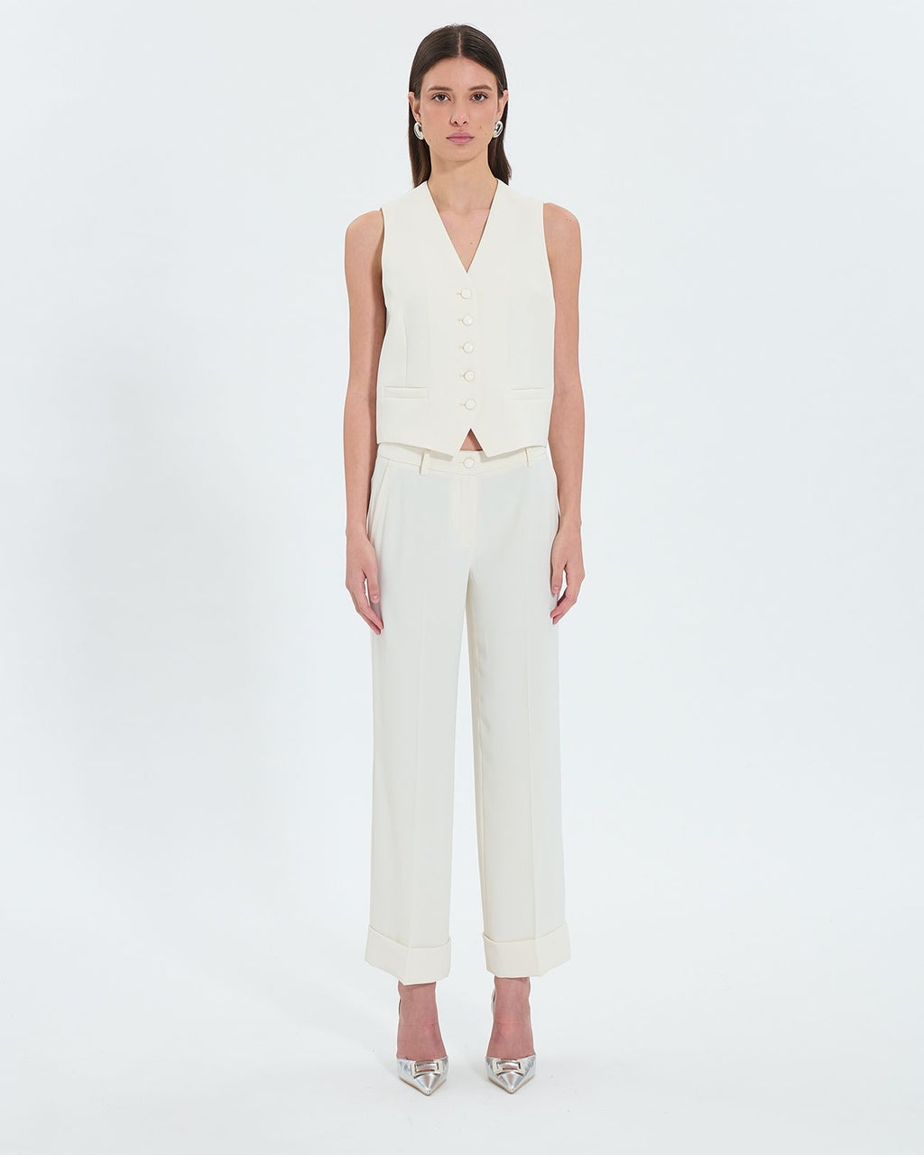 Ecru sleeveless vest_4