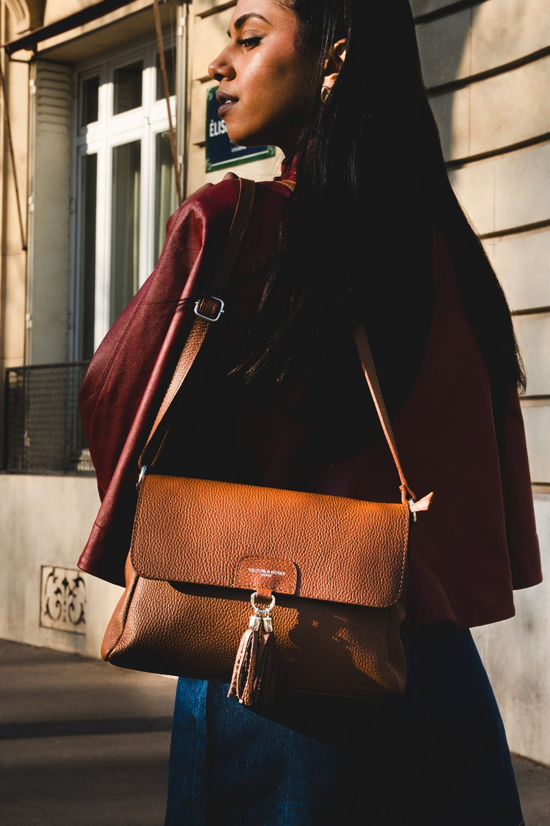 Indila Shoulder Bag - Camel