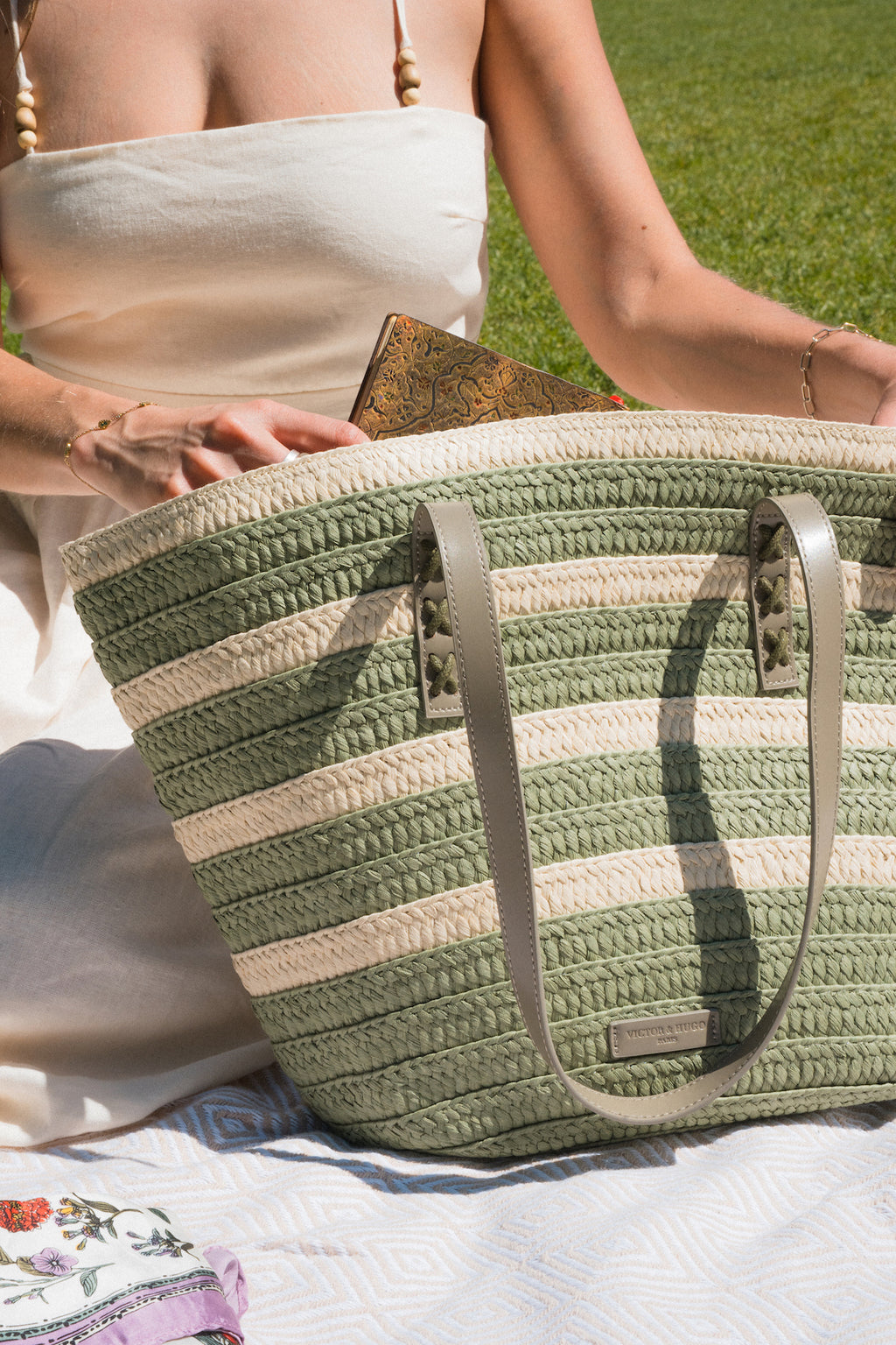 Isora Handbag - Green