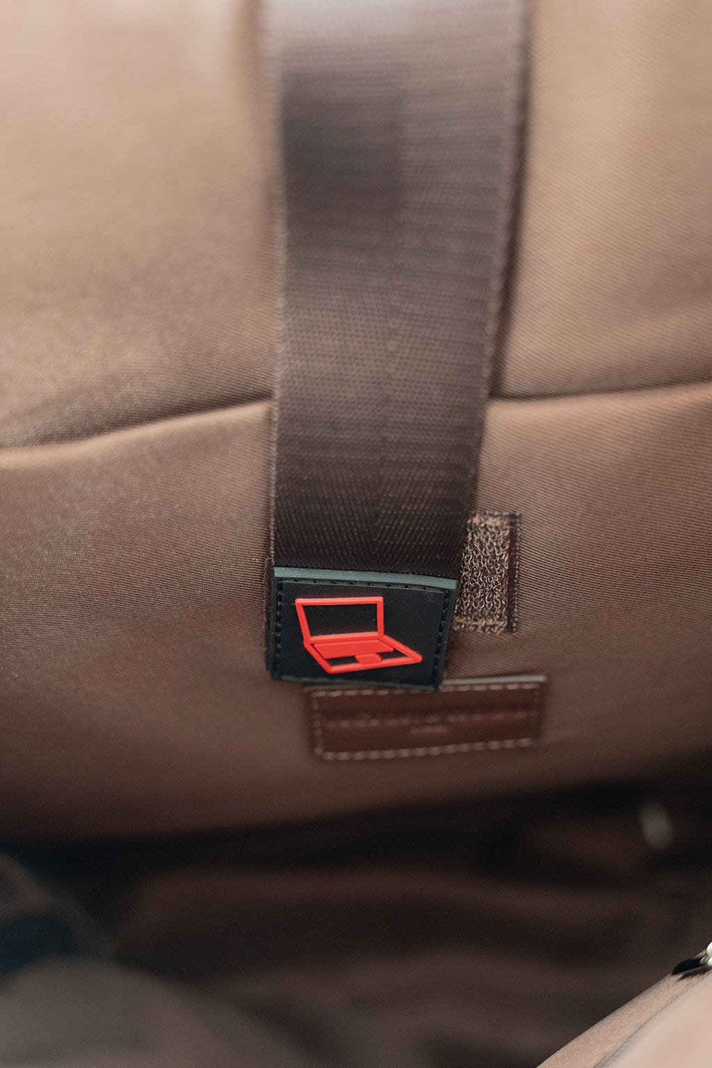 Mochila Milan - Gris Oscuro - Hombre