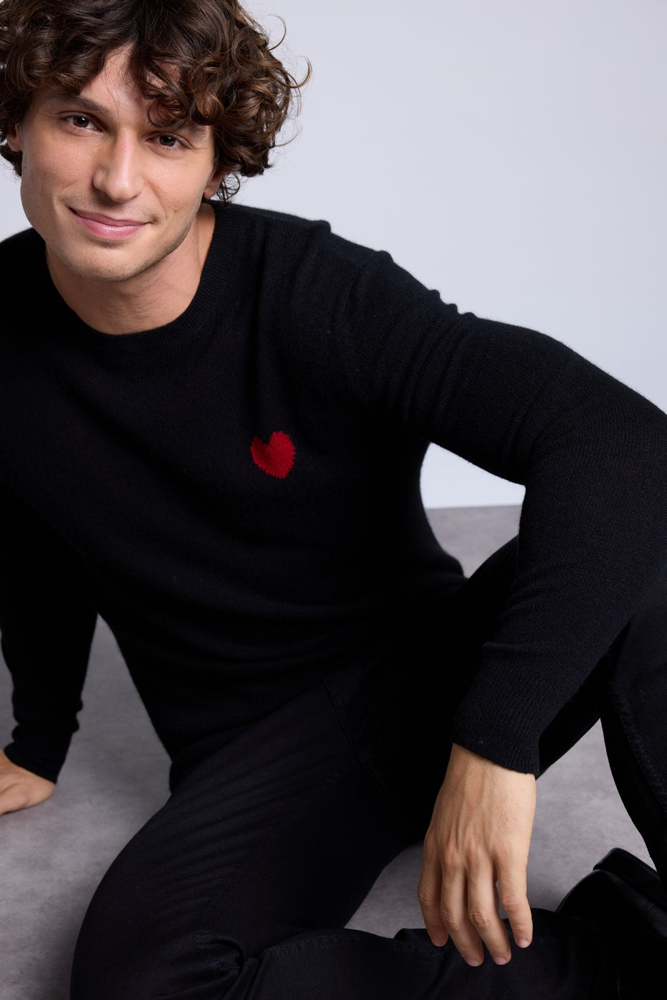 Jersey Victor de cuello redondo con corazón - Negro y rojo - Hombre