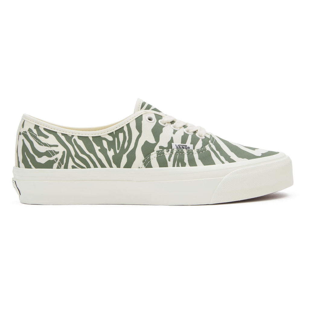 Lifestyle Classics Ftw Low-Top Sneakers - Zebra - Men