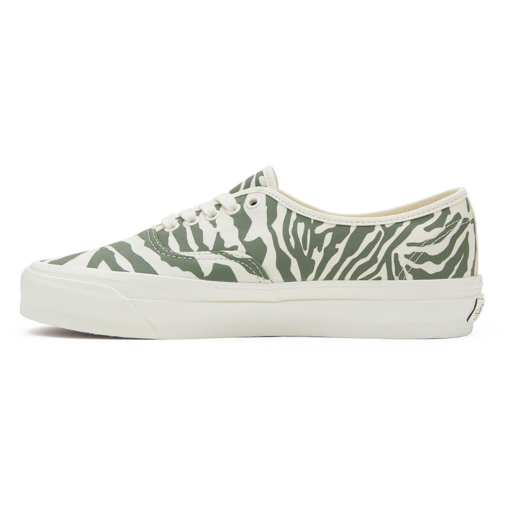 Lifestyle Classics Ftw Low-Top Sneakers - Zebra - Men