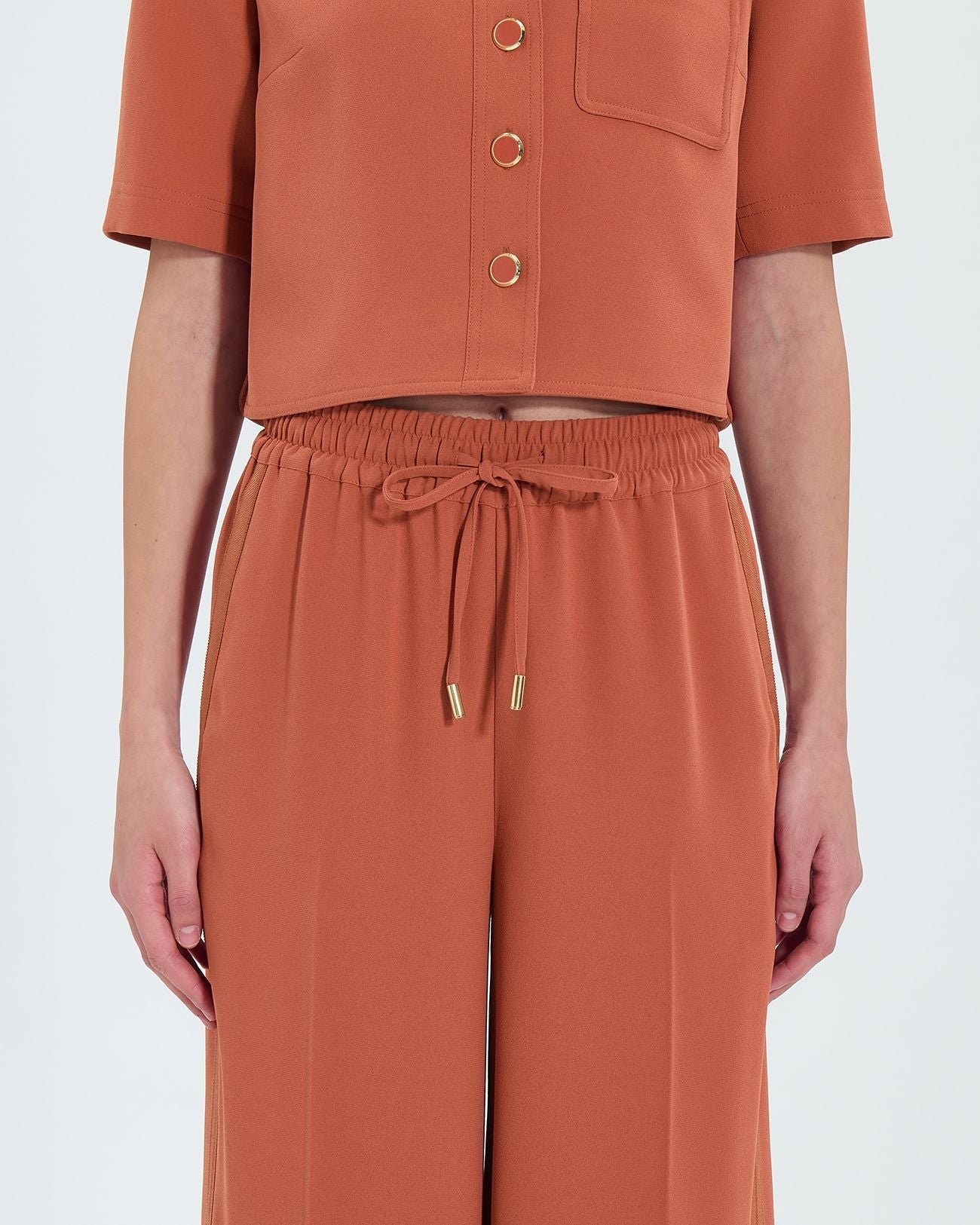 Pantalon ample en crêpe brique_2