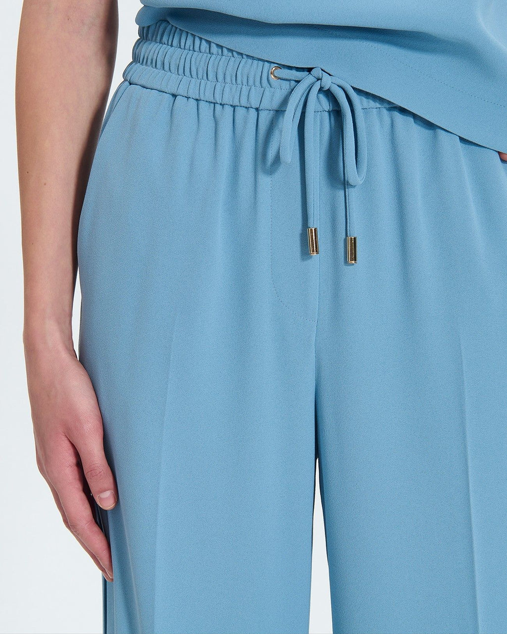 Pantalón fluido azul hortensia_2