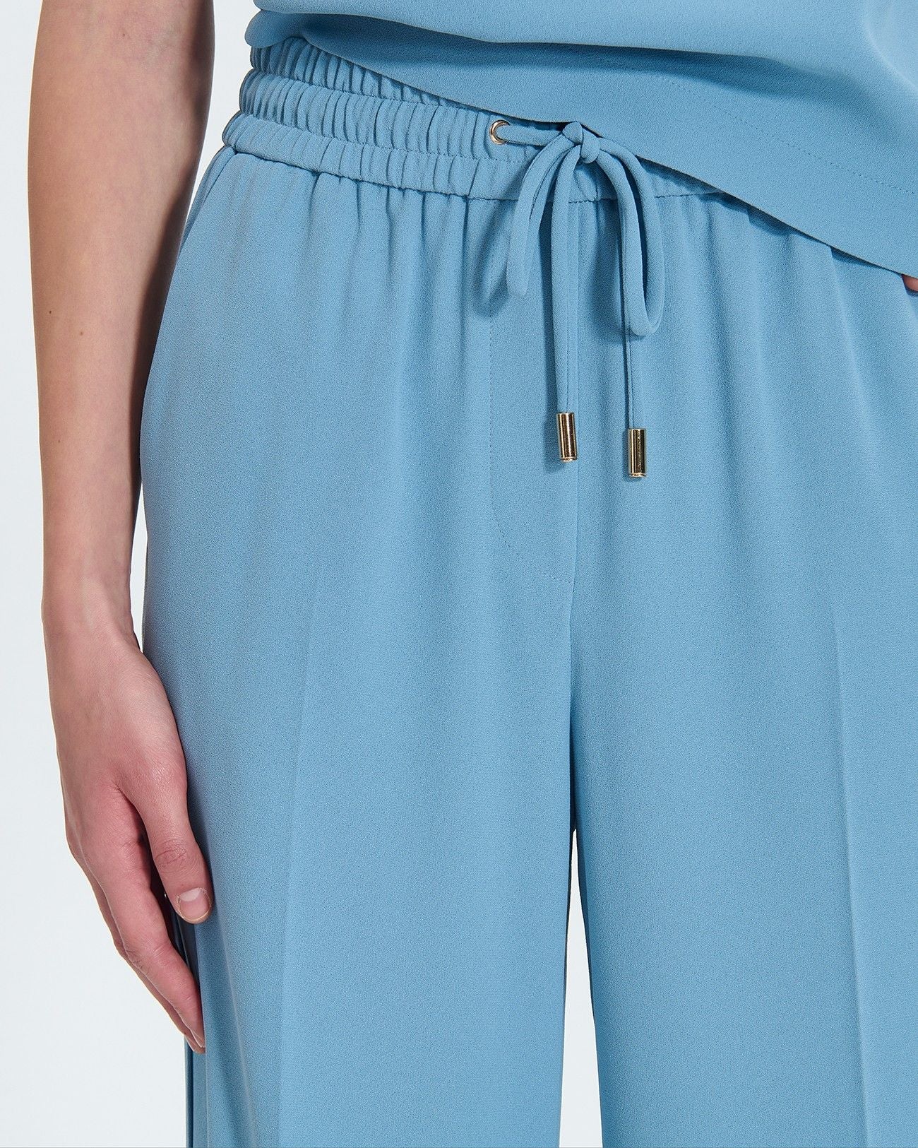 Pantalón fluido azul hortensia_2