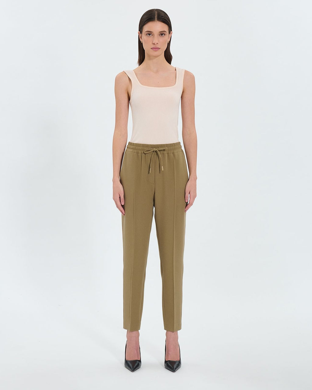 Pantalón caqui holgado_4