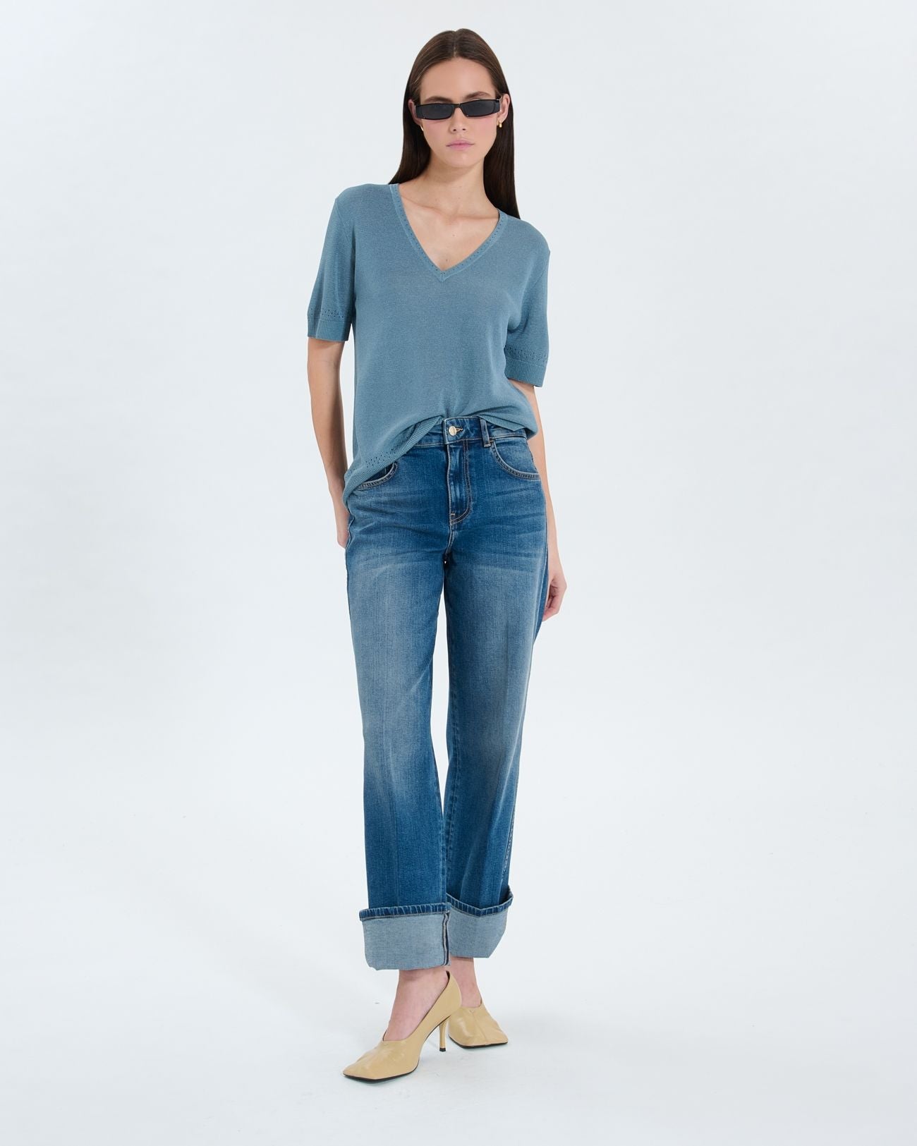 Blue V-neck sweater_2