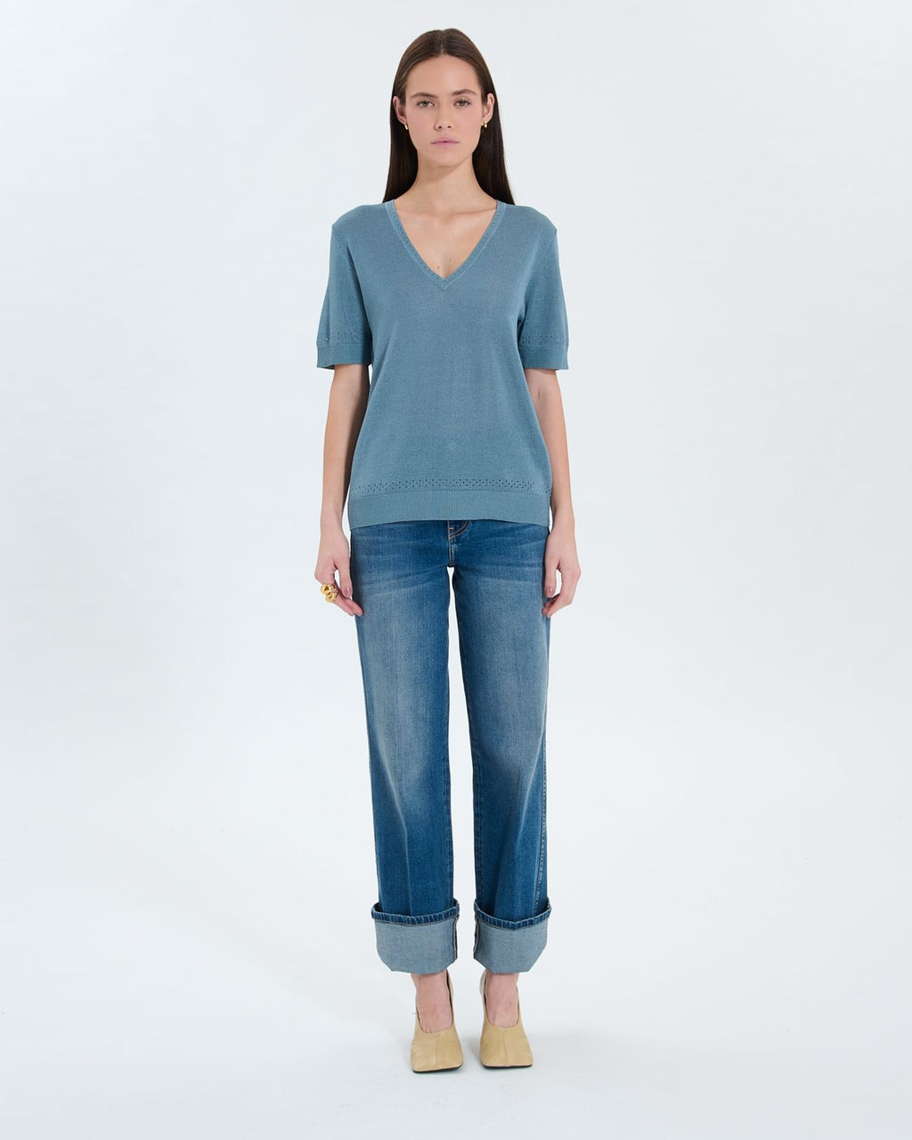 Blue V-neck sweater_4