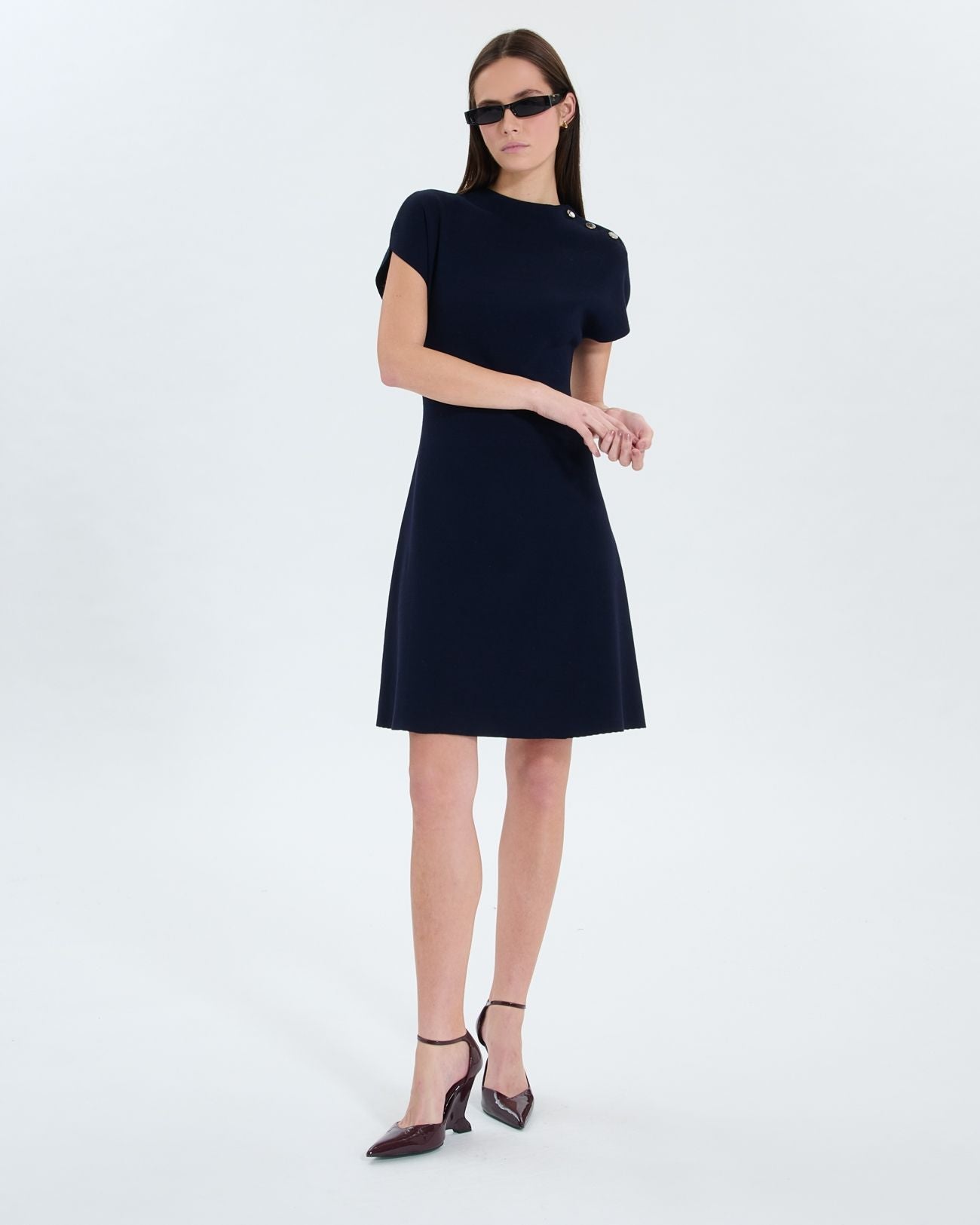 Vestido corto de noche de punto 1