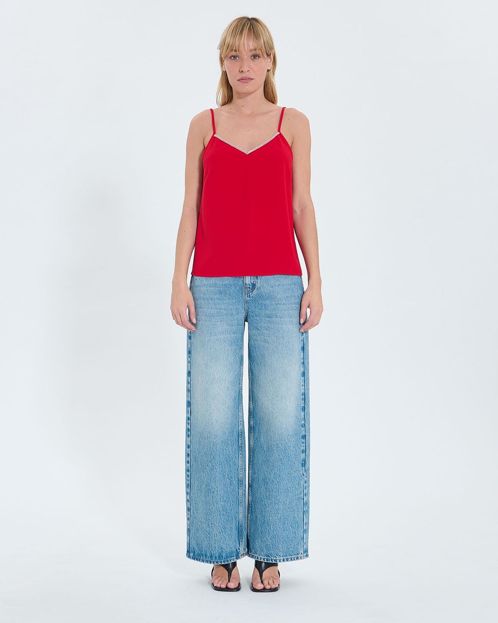 Red tank top_4