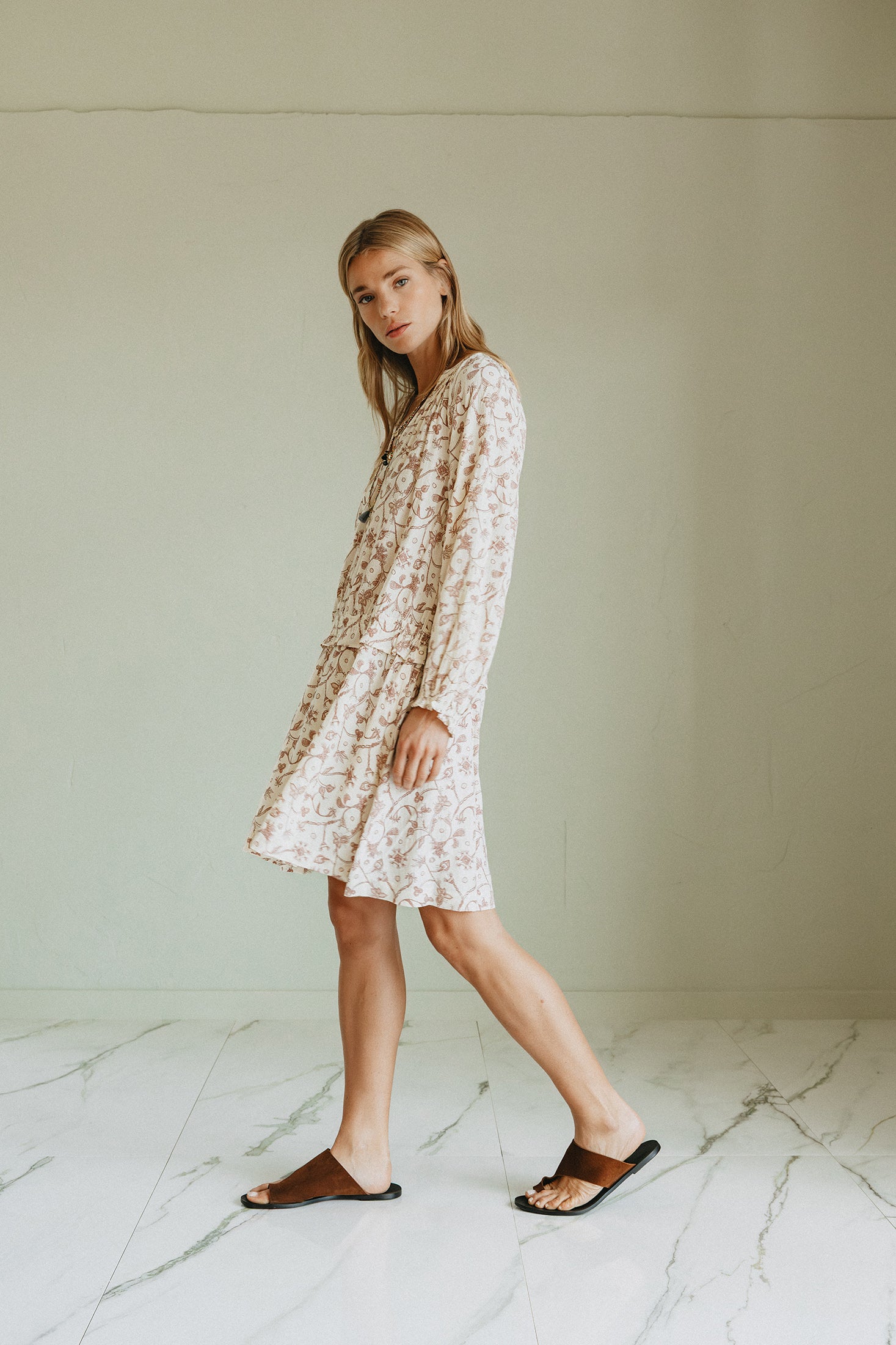 Short Dress - Ecru