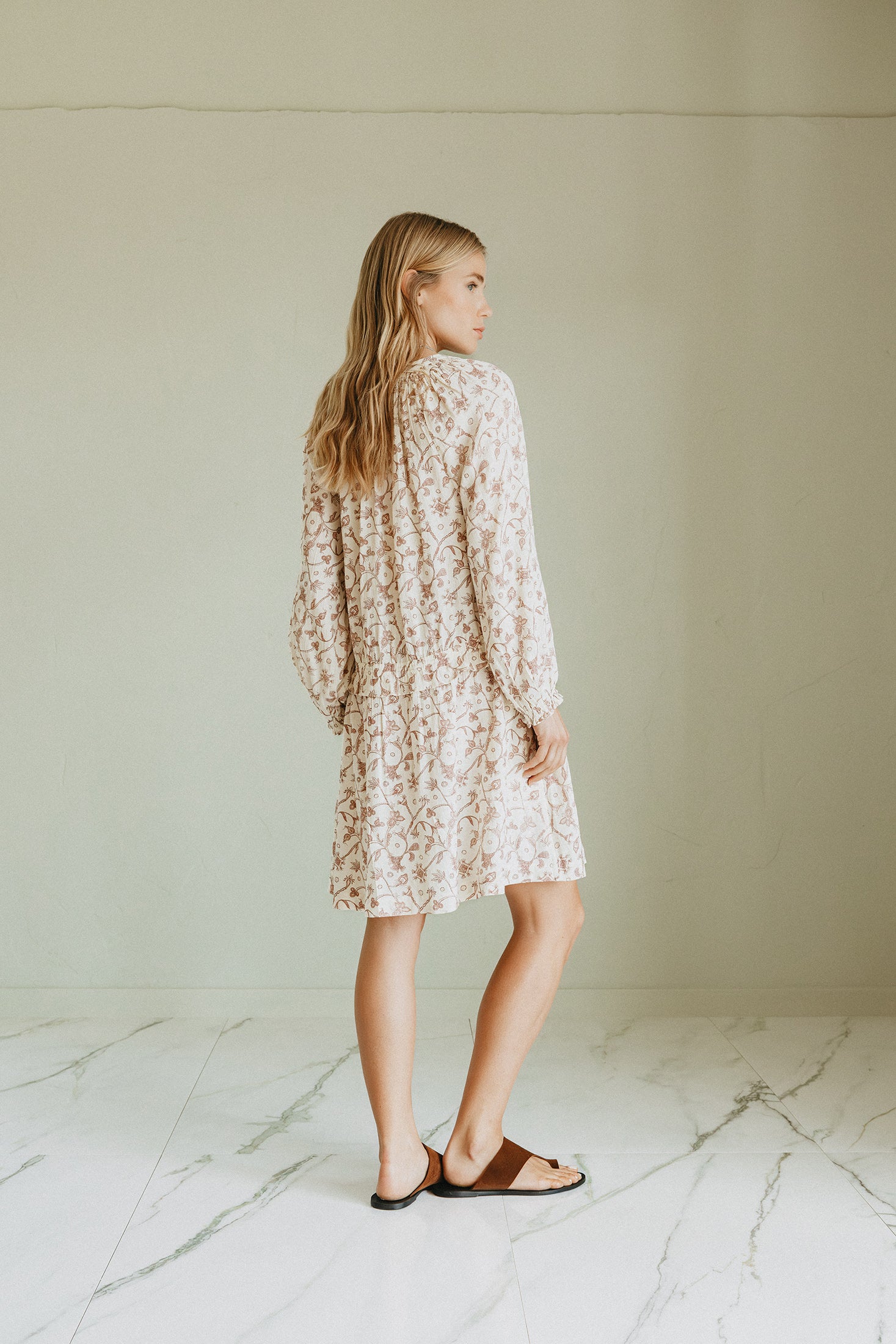 Short Dress - Ecru