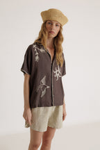 Camisa con Bordado Artesanal - Carbón