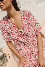 Camisa estampada vintage para anudar - Roja