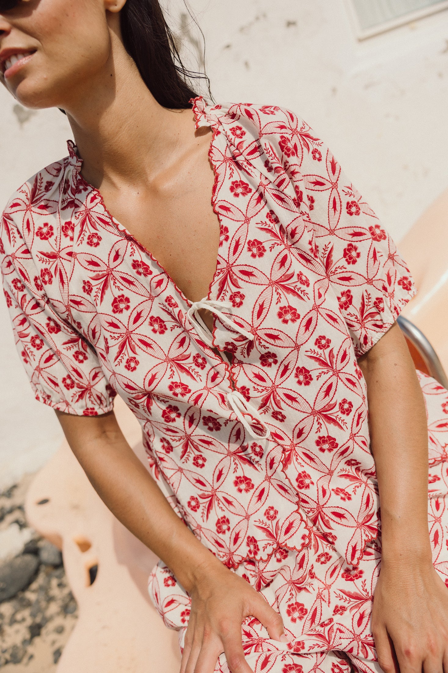 Camisa estampada vintage para anudar - Roja