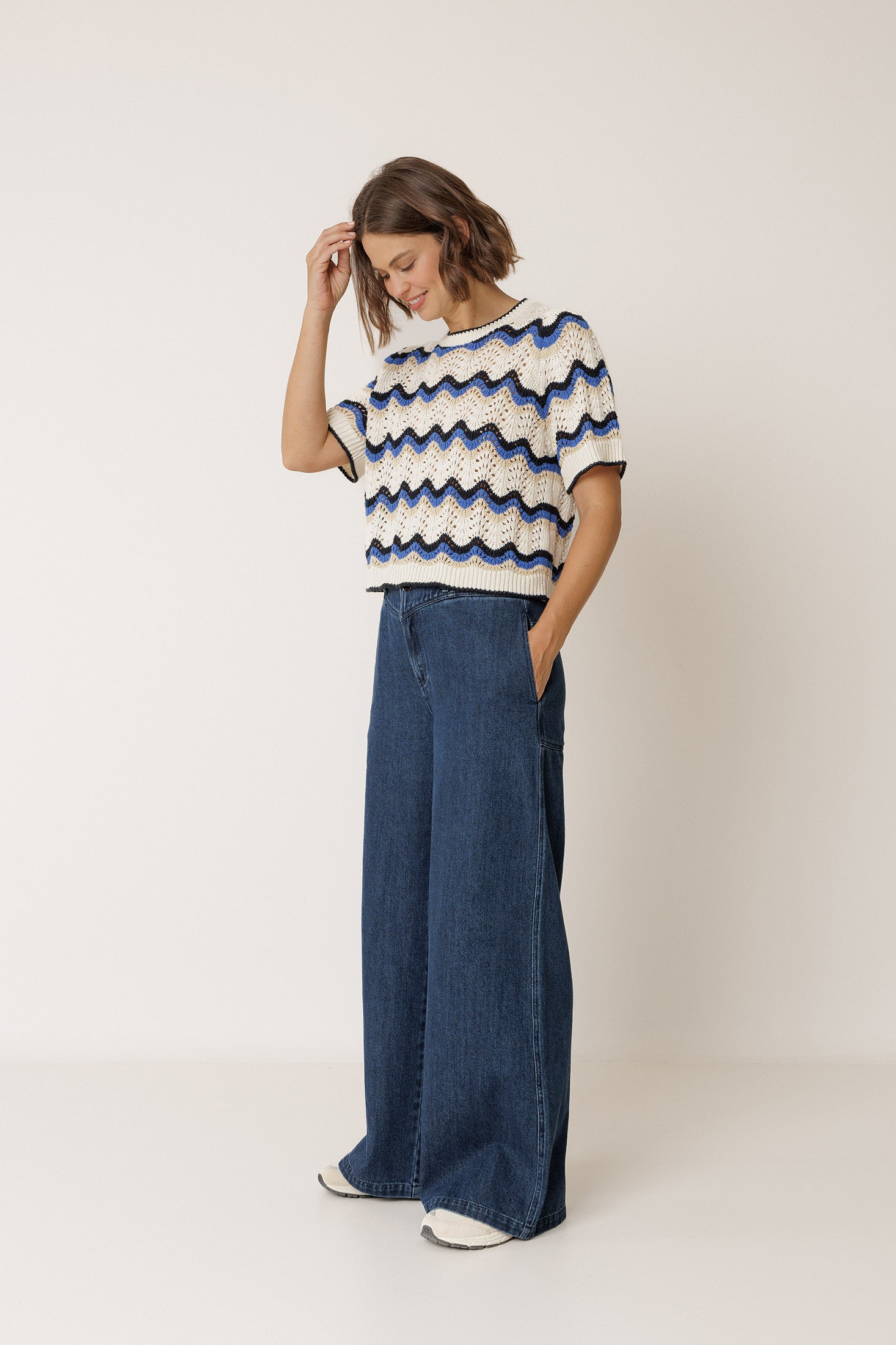 Crochet Zigzag Pattern Jumper - British Blue