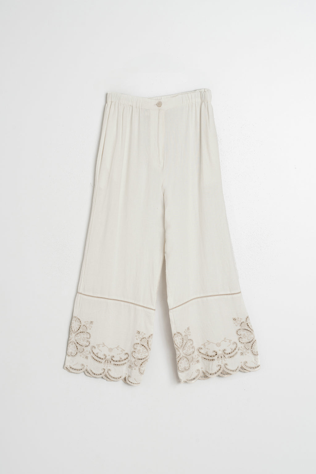 Pantalón con bajo bordado - Crudo