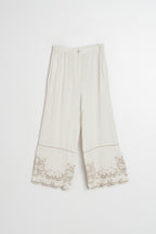 Pantalón con bajo bordado - Crudo
