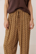 Pantalón Fluido con Estampado Blockprint - Caqui