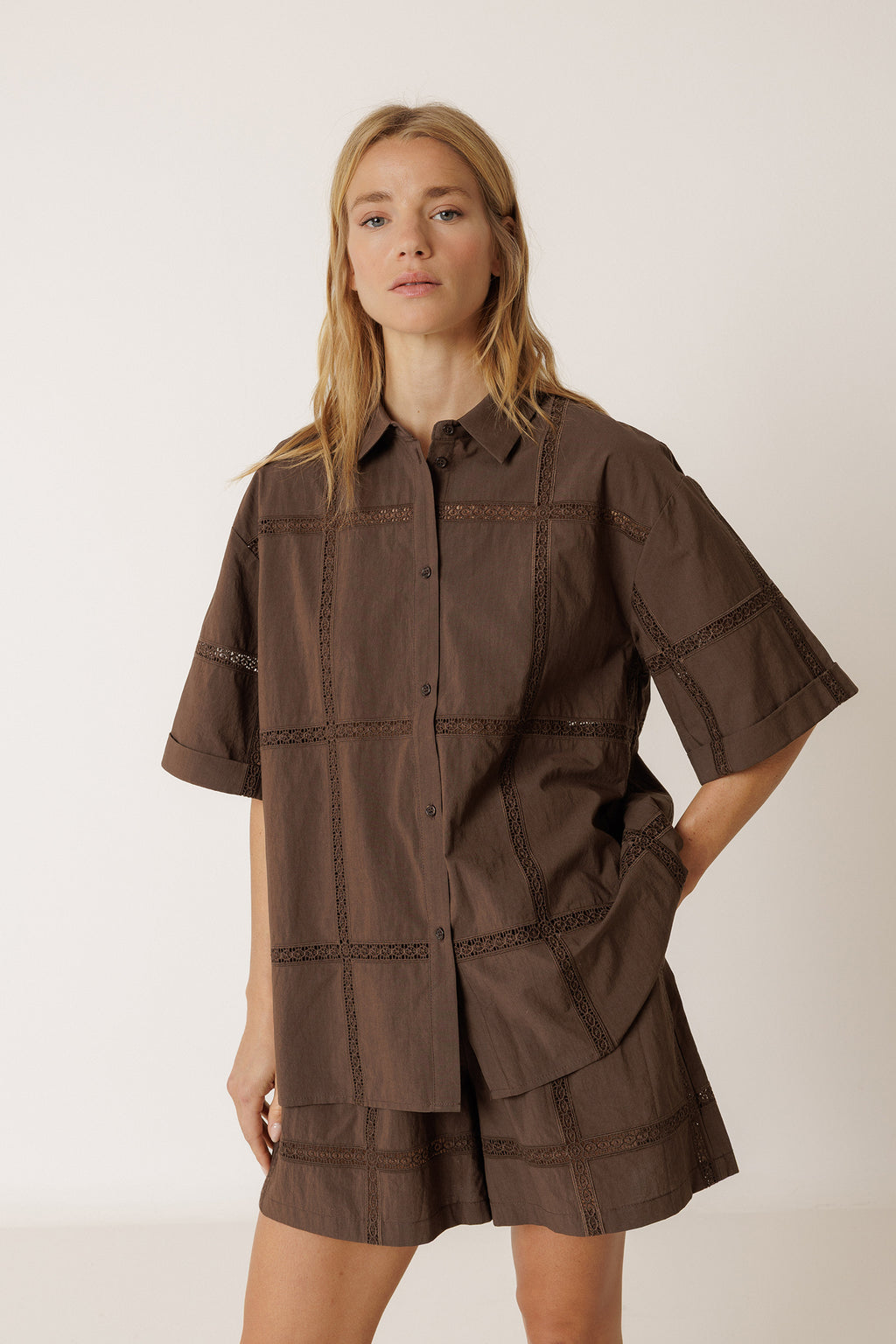 Poplin and Lace Shirt - Chocolate