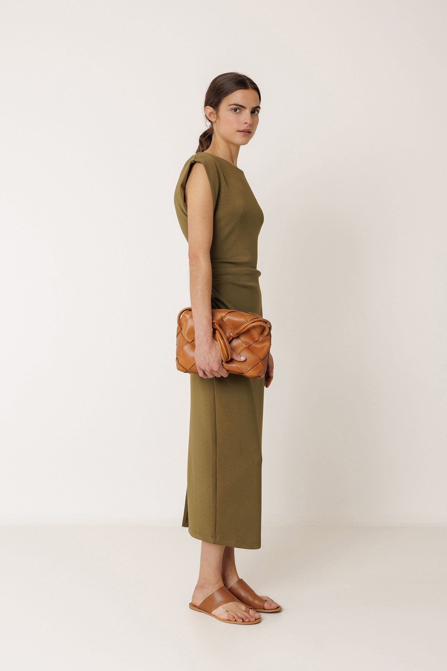 Robe Cintrée Plissée - Kaki