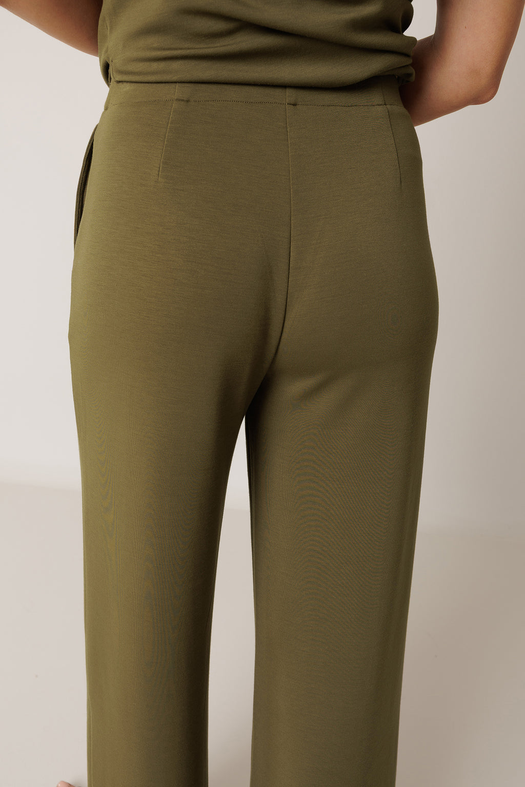 Fluid Modal Trousers - Khaki
