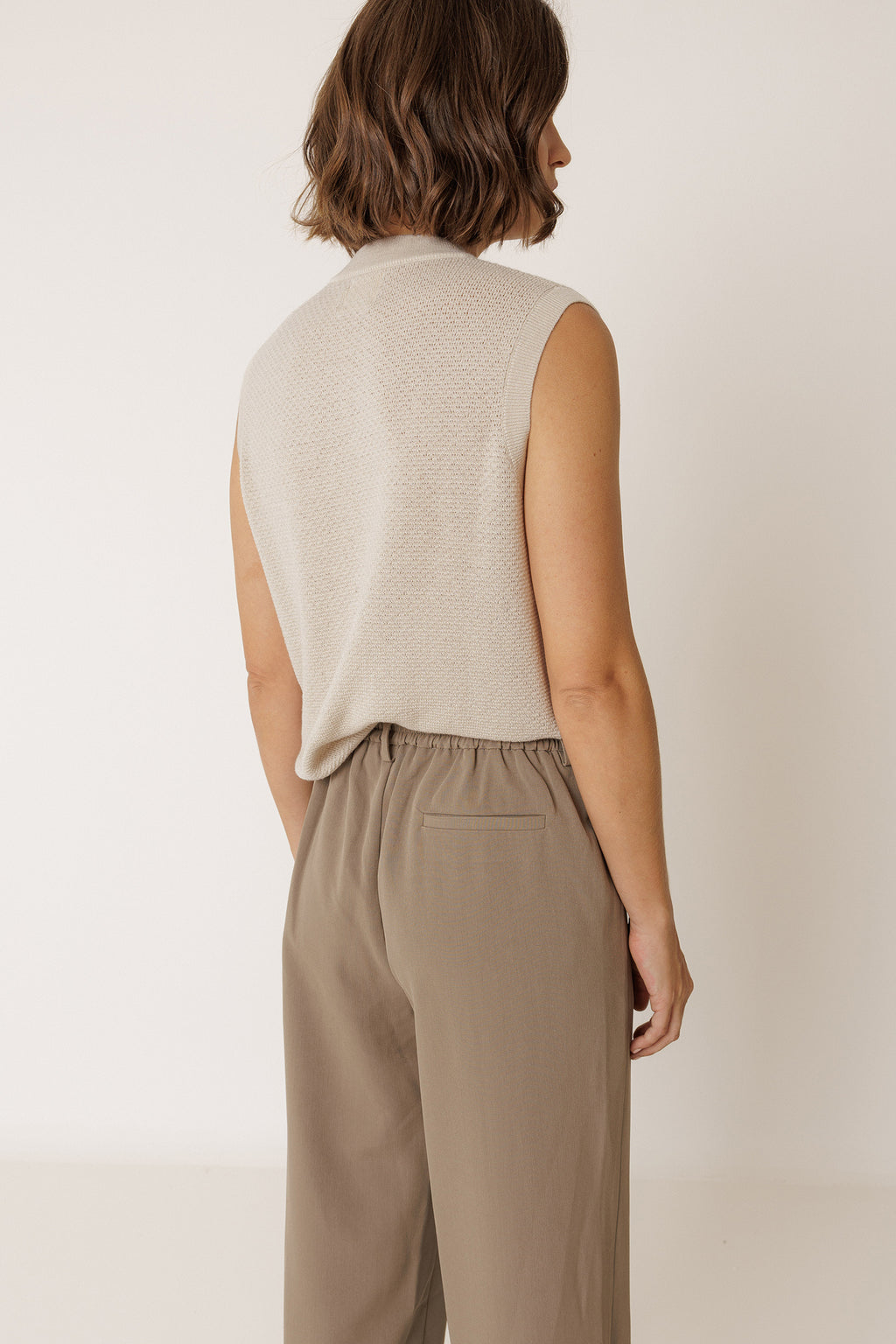 Seed Stitch Waistcoat - Beige