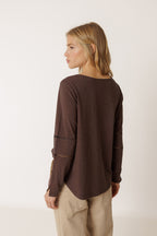 Camiseta Romántica Combinada - Chocolate