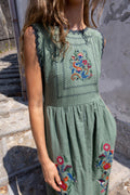 Robe Brodée Au Point De Croix - Émeraude