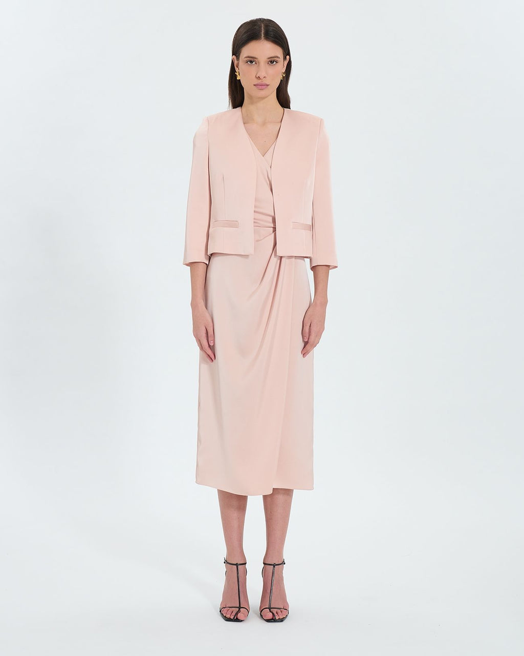 Chaqueta corta raso nude_2