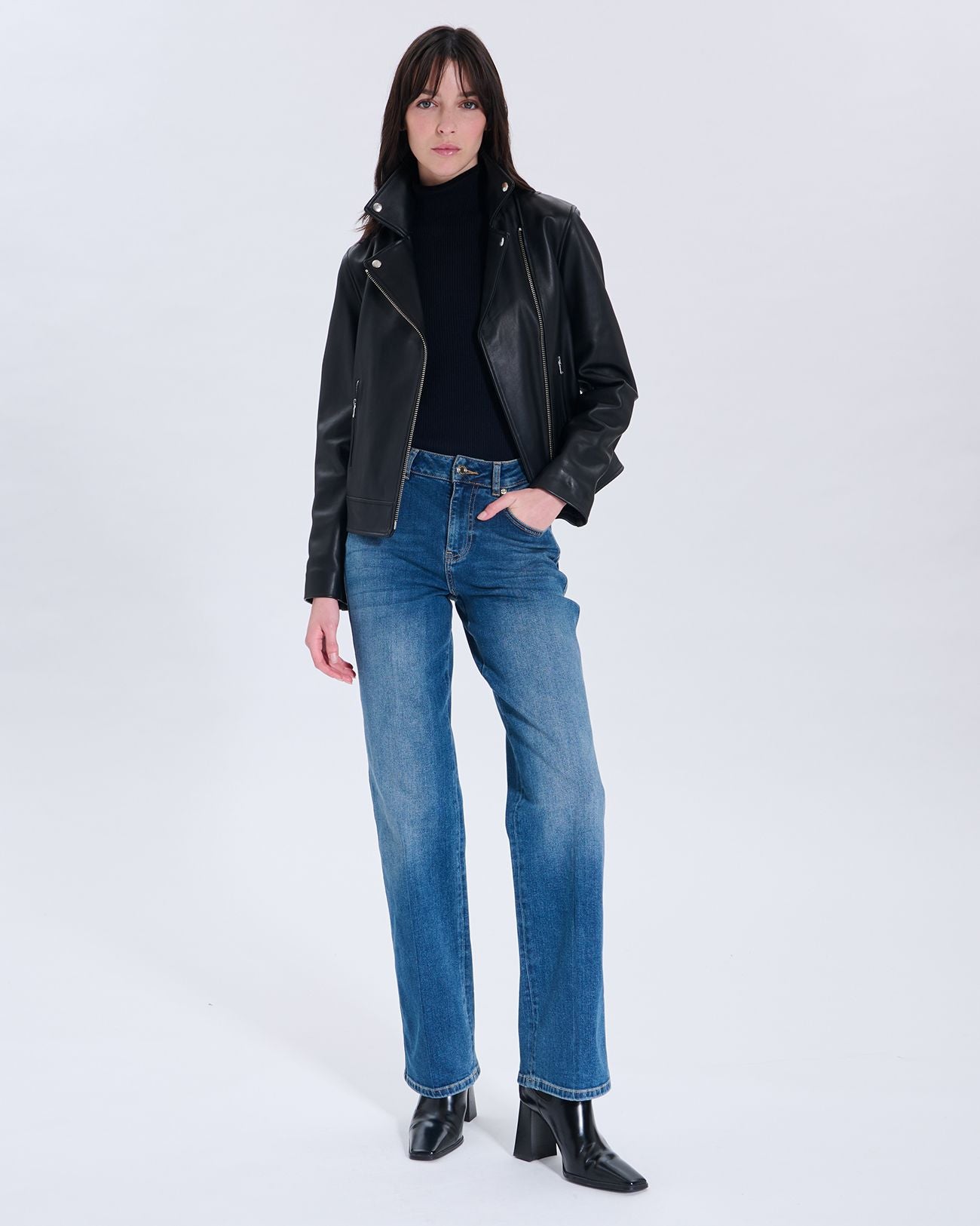 Black leather perfecto_1