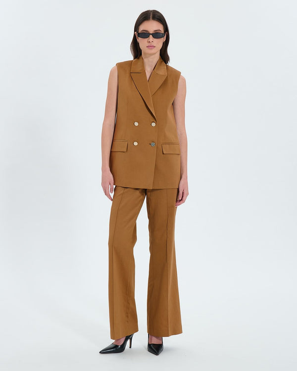 Tobacco sleeveless jacket_1