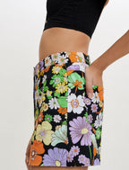 Short Iseven - Flower Power Noir