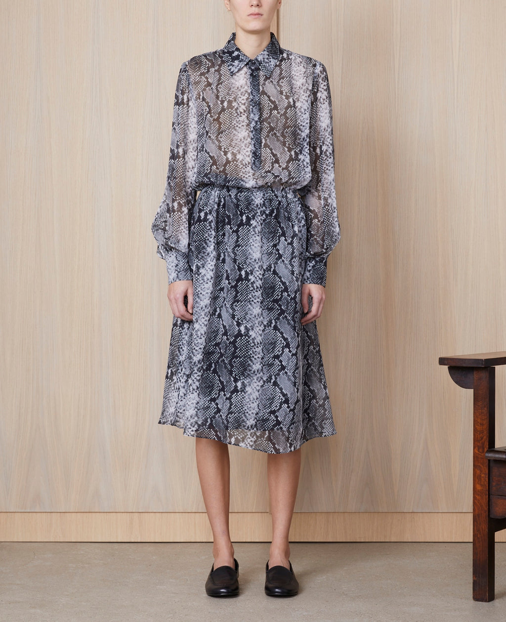 Robe + Elna Drs Snake Pr Itl Vi - Grey/White