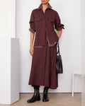 Officine Générale – Surchemise Bonnia - Bordeaux - Femme, mannequin portant une chemise et une jupe longues marron, vue de face