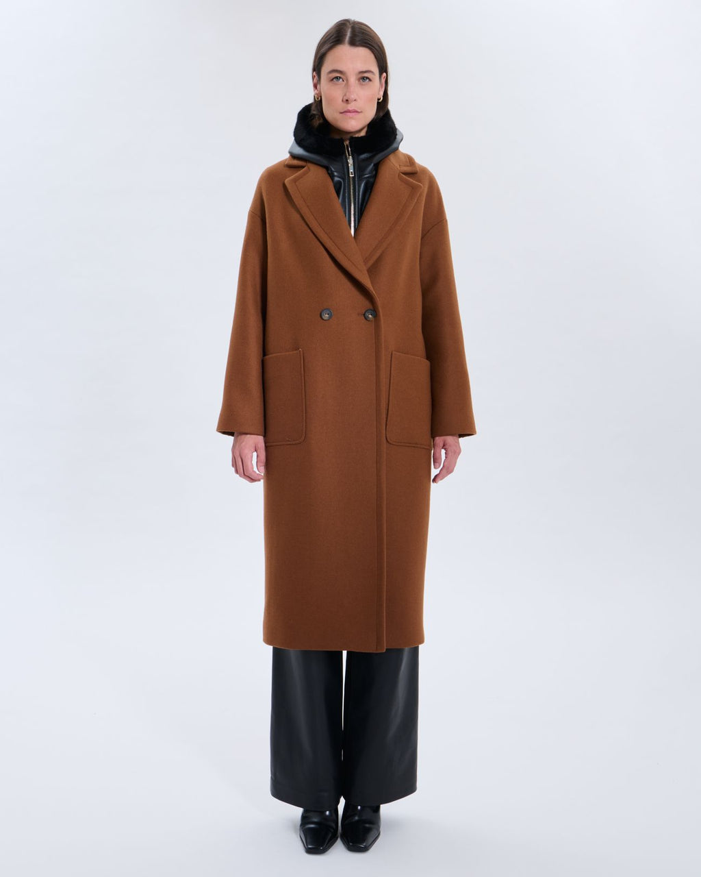 Black Capu Hood_1
