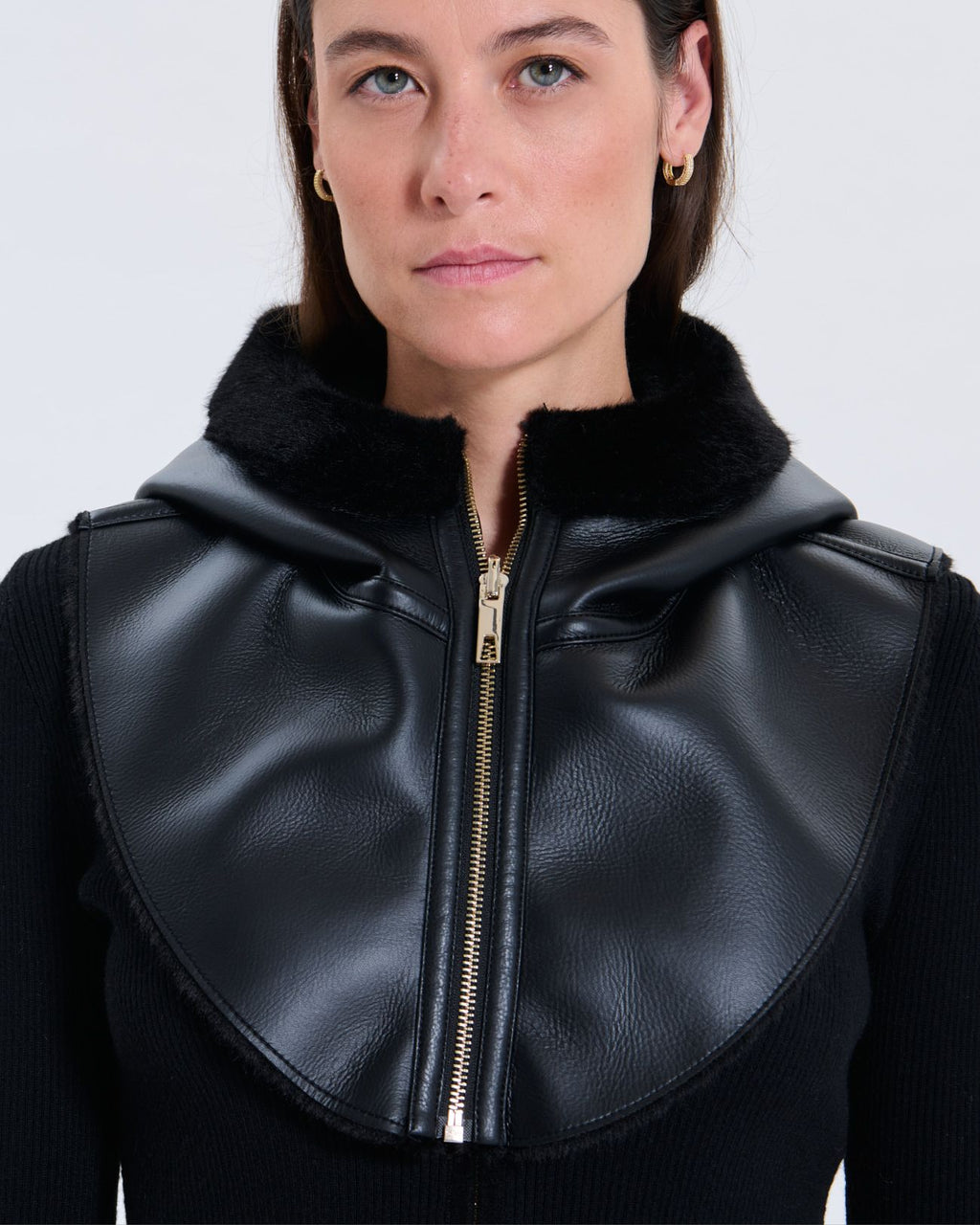 Black Capu Hood_2