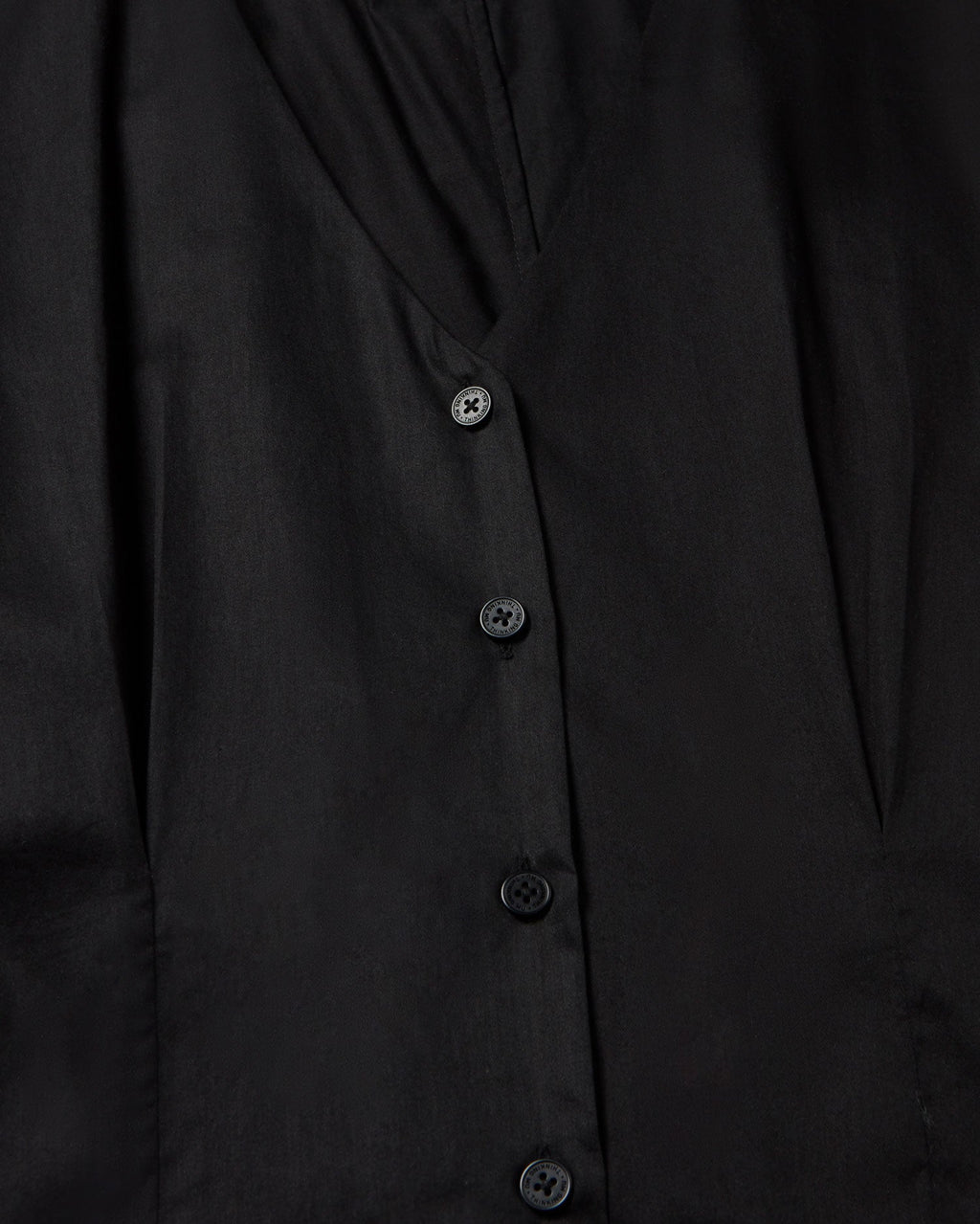 Vestido black Laura sostenible - silueta 3
